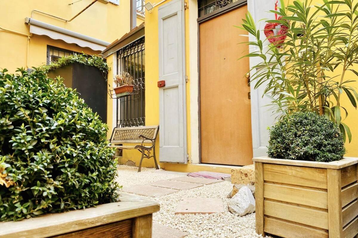 Апартаменты Gamberini House - Private Garden Болонья Экстерьер фото